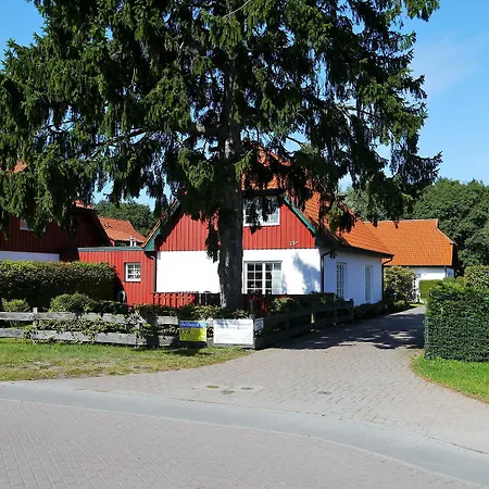 Am Wiesengrund Haushaelfte 13