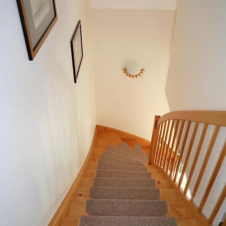 Holiday home Am Wiesengrund Haushaelfte 13 *