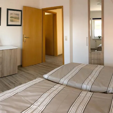 Am Wiesengrund Haushaelfte 13 Prerow