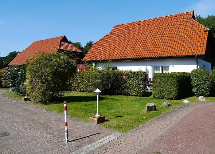 Am Wiesengrund Haushaelfte 13